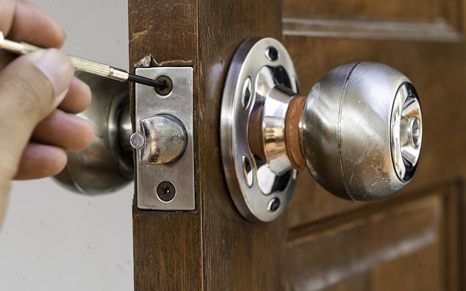 ouvrir une porte fermée à clé Issy-les-Moulineaux